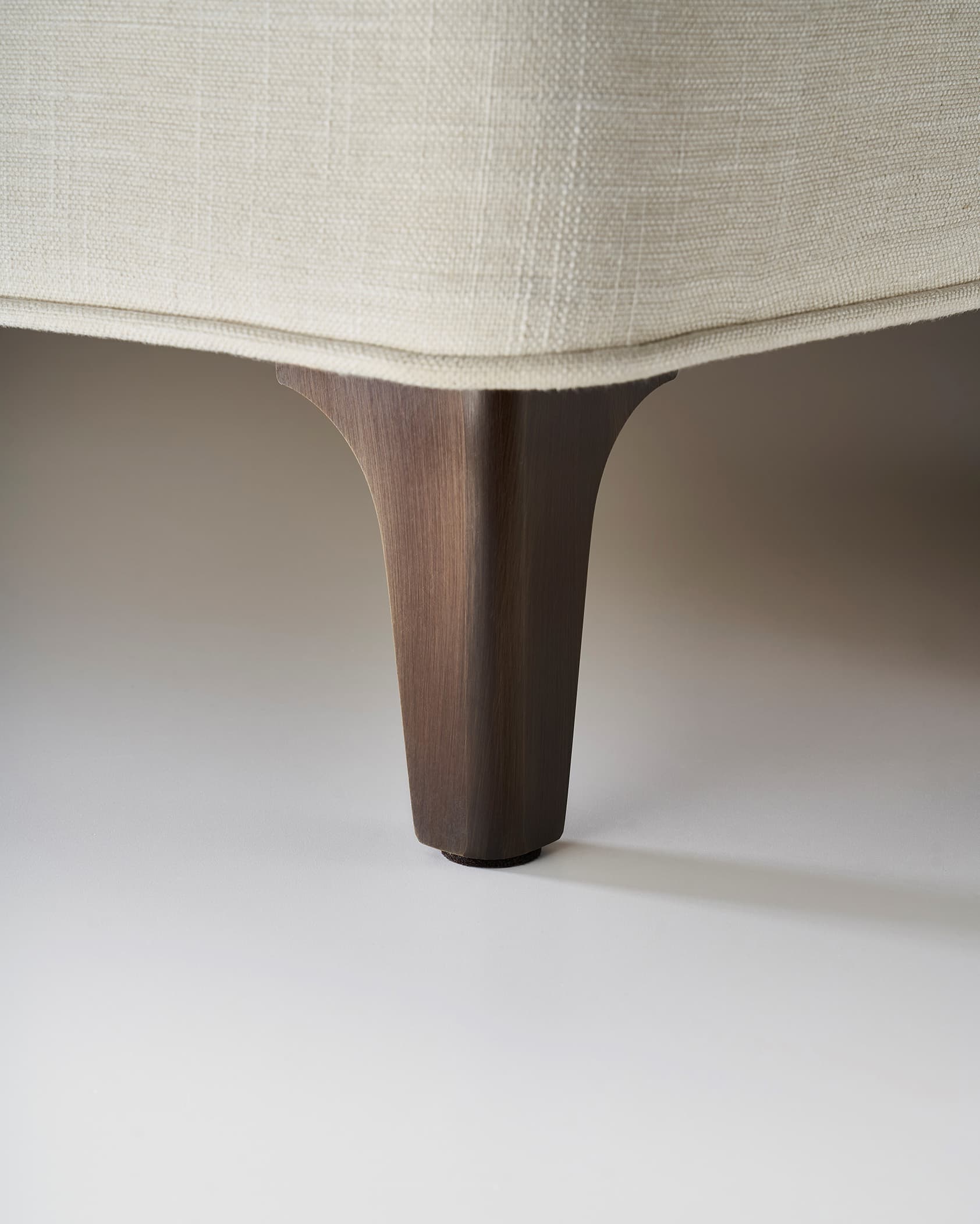 L5 Metal Leg